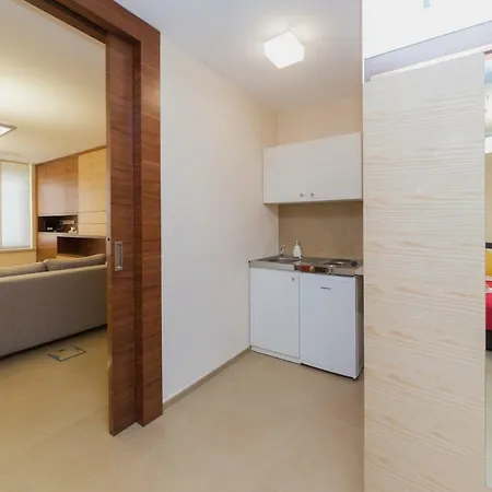 Main Street 아파트